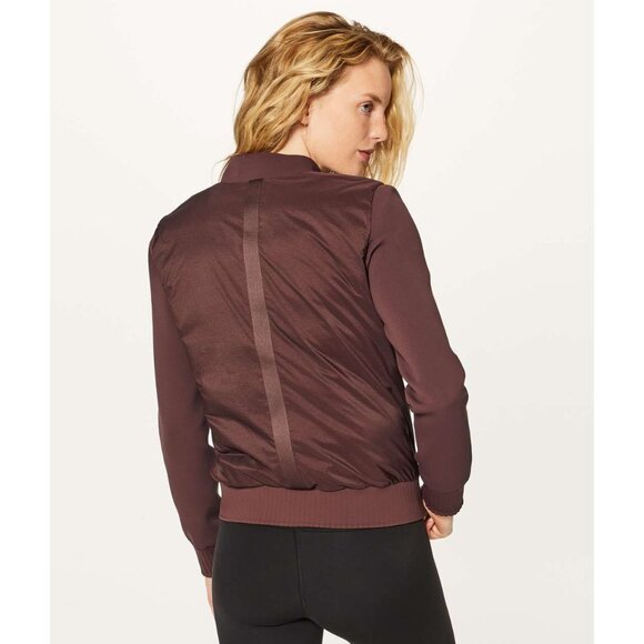 Lululemon Down and Around Bomber Reversible / Size 4 / Dark Cedar Goose Down - Picture 4 of 13